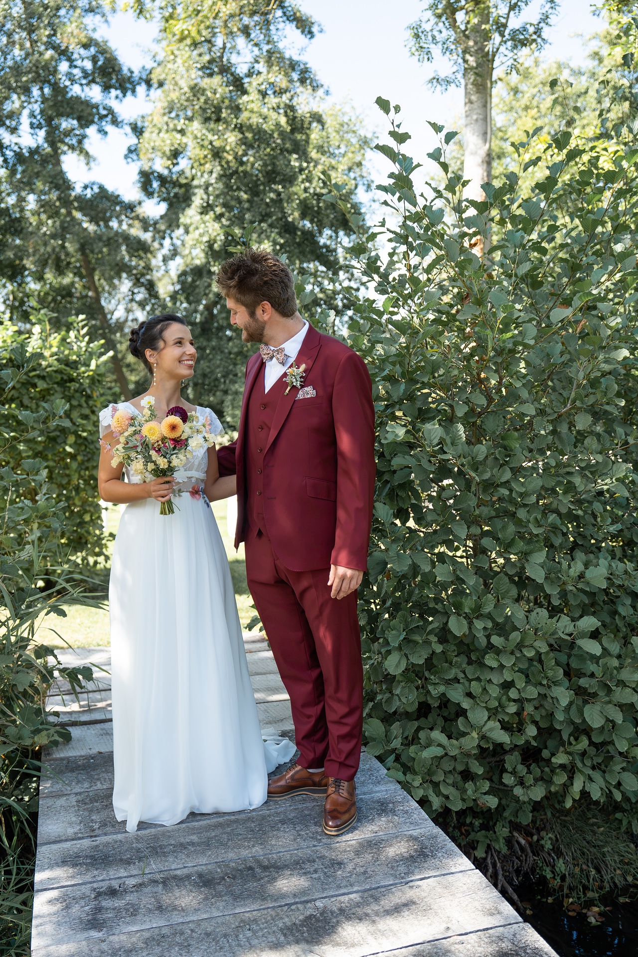 Photographe mariage Eure-et-Loir : Armelle et Julien, portrait de couple à Montigny-sur-Avre